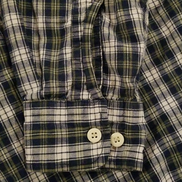 3/$20 American outpost L long sleeve w/pocket - Picture 2 of 7